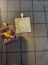 Load image into Gallery viewer, MINI BEAD MOSAIC PENDANT- Friday May10th 6-8pm $45
